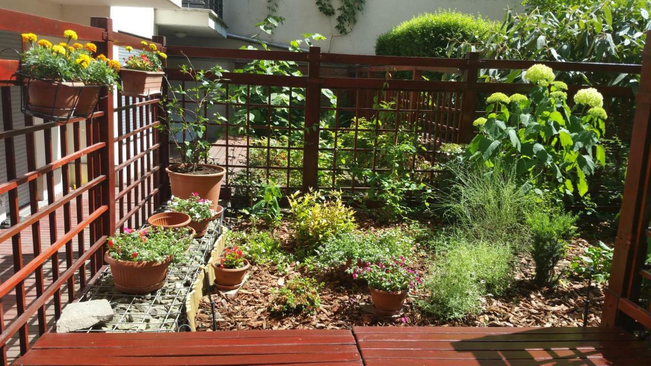 Downtown Garden Isle In Urban Style-Free Parking Lejlighed Budapest Eksteriør billede